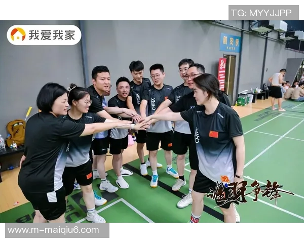 羽毛球巨献揭秘北京羽毛球队默契配合的背后故事与训练秘诀